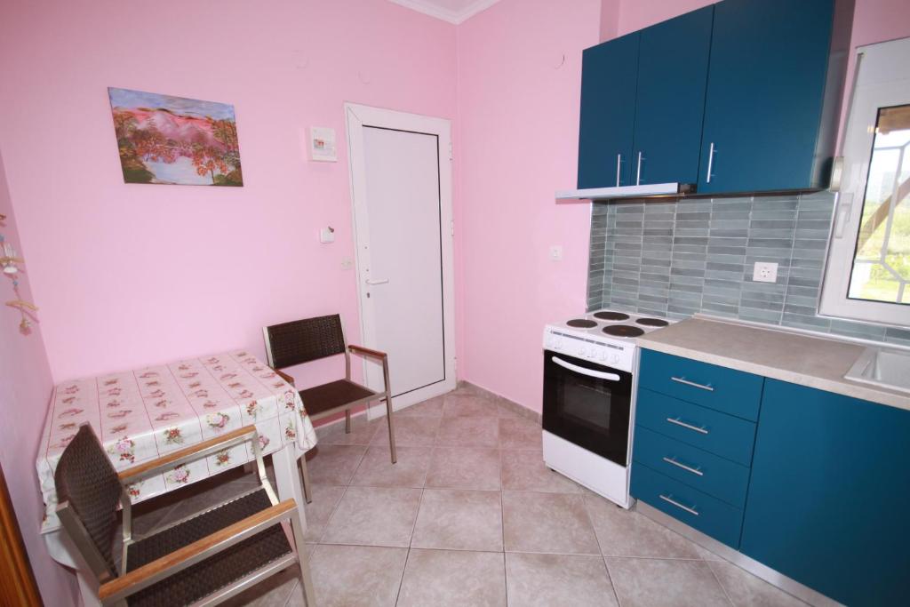 Апартаменты (Апартаменты с 2 спальнями) апарт-отеля ZEPHYROS ROOMS, Ормос-Панайяс