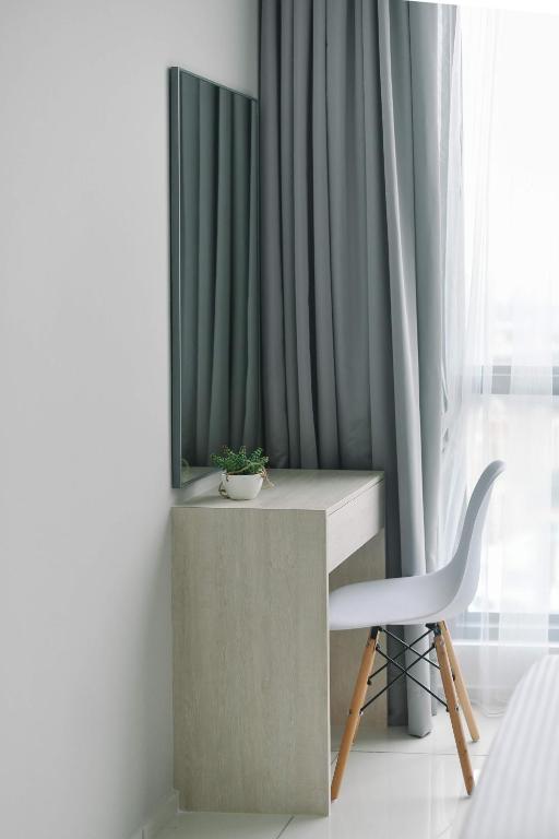 Сьюит (Представительский люкс с кроватью размера 