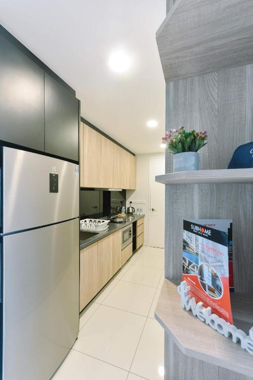 Сьюит (Представительский люкс с кроватью размера 