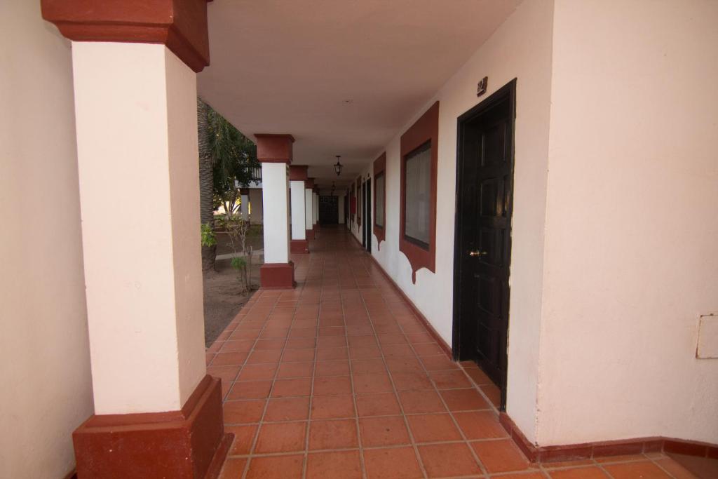 Двухместный (Стандартный двухместный номер с 1 кроватью или 2 отдельными кроватями) отеля Hotel Playa de Cortes, Гуаймас
