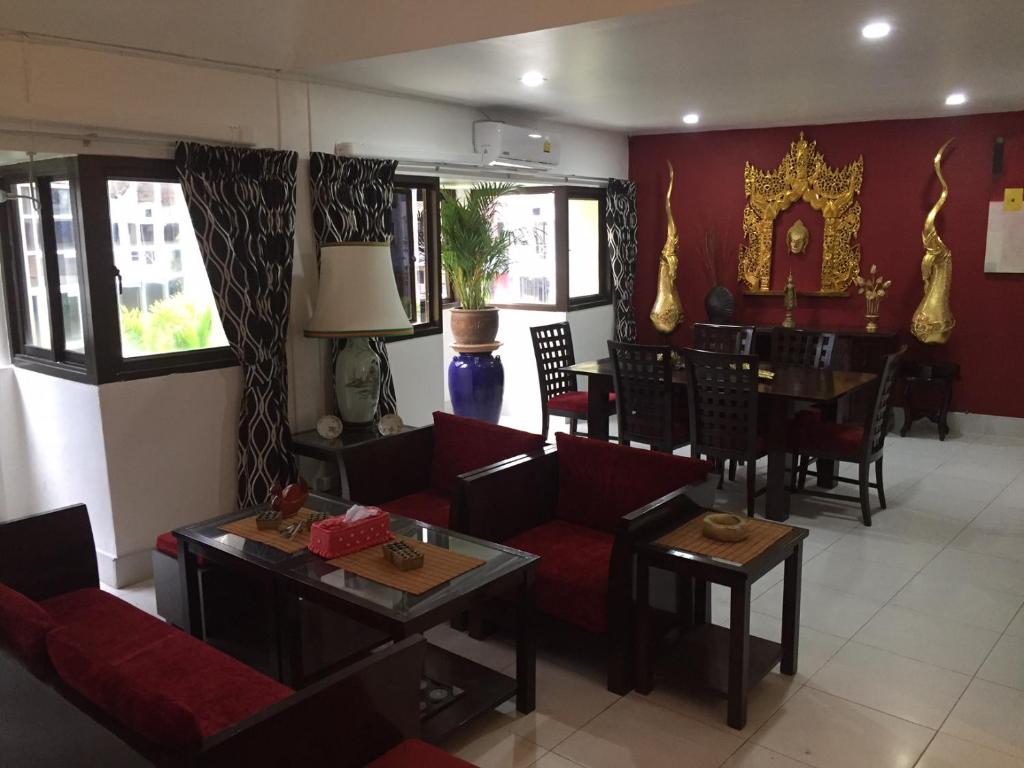 Апартаменты (Роскошные апартаменты с 2 спальнями) гостевого дома Fong Kaew and Baan Nang Fa Guesthouse, Пхукет