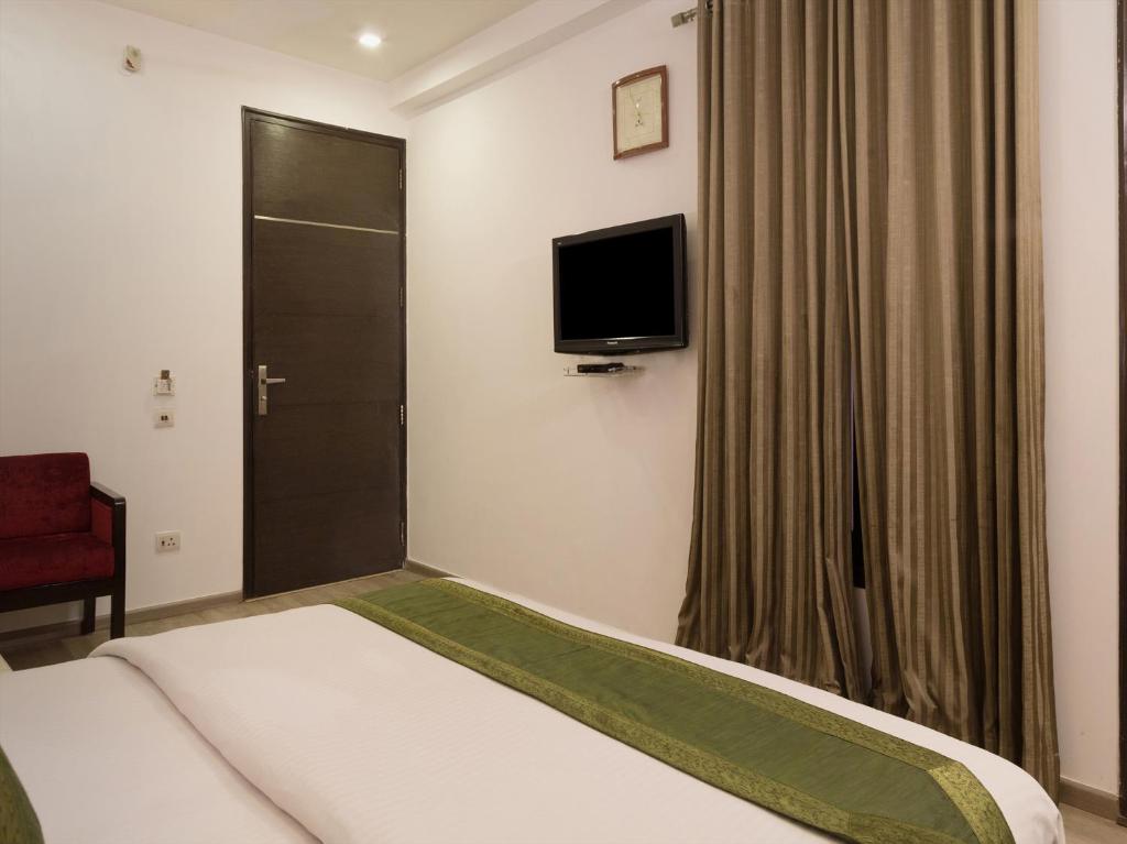 Двухместный ([Sanitized] Standard Double or Twin Room), Sun Villa Gurgaon