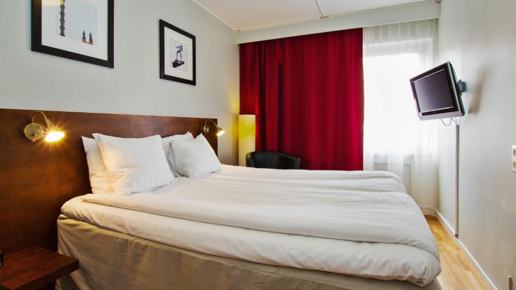 Двухместный (Стандартный двухместный номер с 1 кроватью) отеля Best Western Plaza Hotel, Эскильстуна