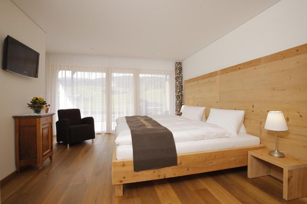 Двухместный (Улучшенный двухместный номер с 1 кроватью) гостевого дома Bären - Das Gästehaus, Санкт-Галлен
