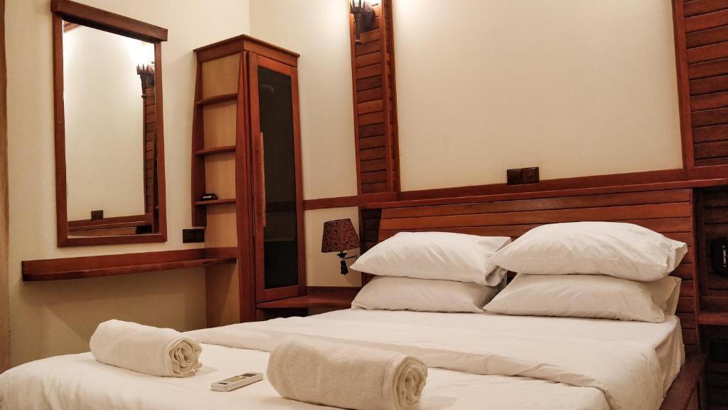 Двухместный (Двухместный номер Делюкс с 1 кроватью) гостевого дома Akiri Surf Retreat, Тулусду