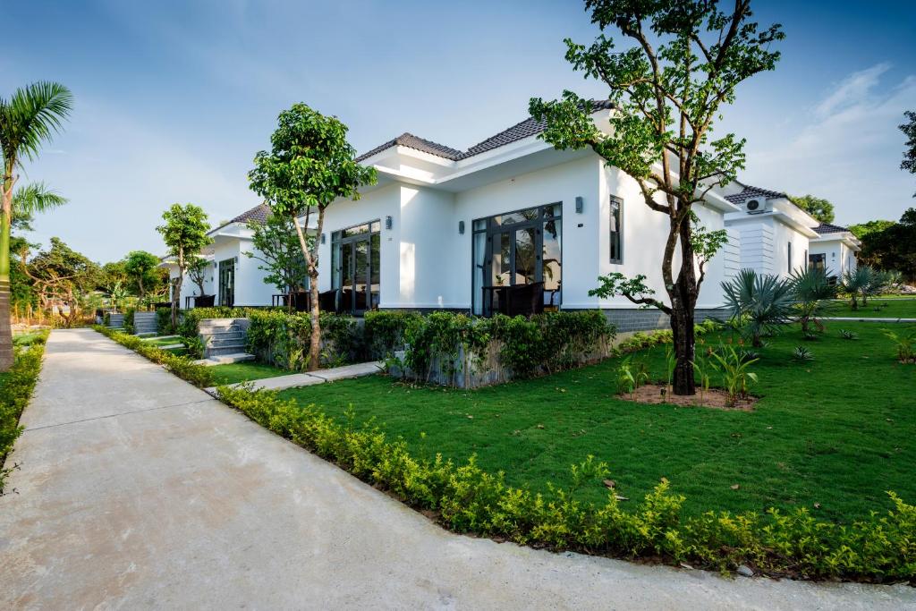 Номер (Бунгало с видом на сад) курортного отеля Xuan Hien Resort - Sea Pearl Phu Quoc, Дуонг-Донг