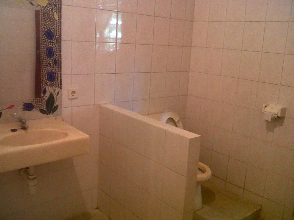 Двухместный (Стандартный двухместный номер с 1 кроватью), Arjana Bungalows 2