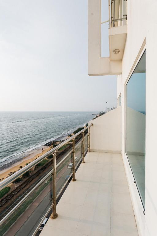 Двухместный (Двухместный номер Делюкс с 2 отдельными кроватями и видом на океан) отеля Mirage Colombo, Коломбо