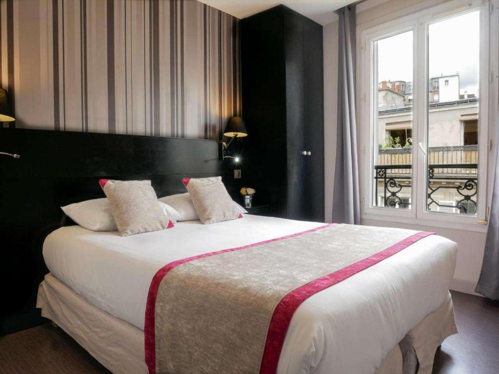 Двухместный (Двухместный номер с 1 кроватью) отеля Bonséjour Montmartre, Париж