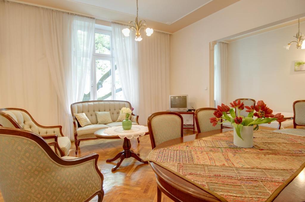 Апартаменты (Апартаменты с 2 спальнями - 10 Servitengasse), Vienna-apartment-one Mariannengasse