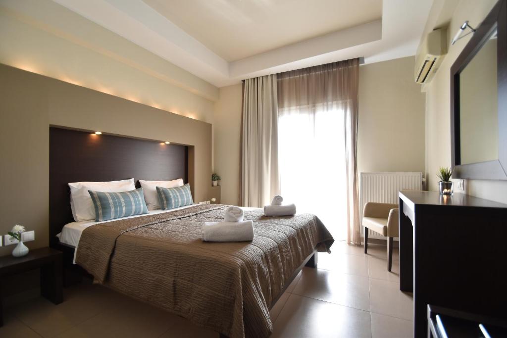 Двухместный (Двухместный номер с 1 кроватью с видом на море) отеля Hotel Dionisos, Лептокария