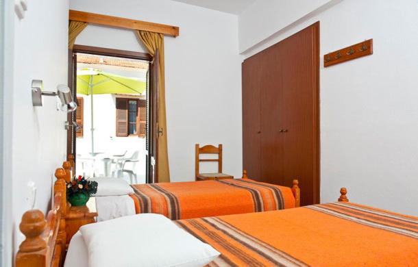 Двухместный (Двухместный номер с 2 отдельными кроватями) гостевого дома Stavros Pension, Родос