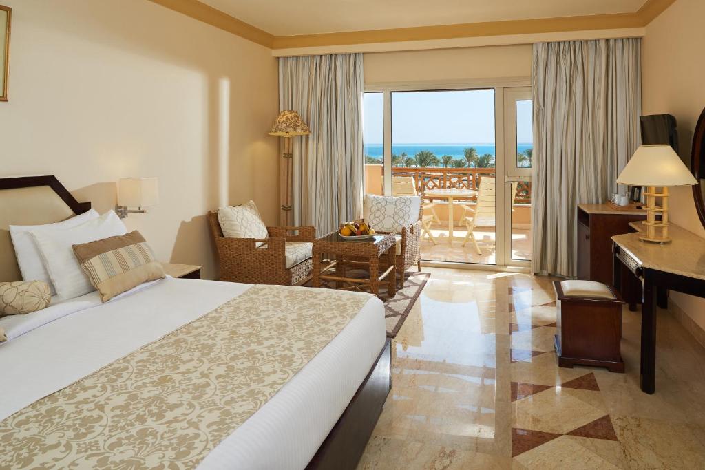 Двухместный (Номер Делюкс с видом на море) курортного отеля Continental Hotel Hurghada, Хургада