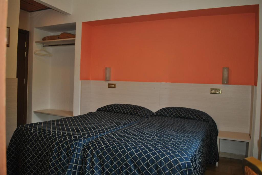 Двухместный (Двухместный номер эконом-класса с 1 кроватью или 2 отдельными кроватями) отеля Auto Park Hotel, Флоренция