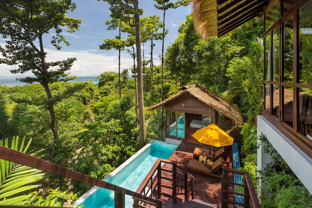 Вилла (Вилла с 1 спальней и собственным бассейном) курортного отеля Zeavola Resort, Пхи-Пхи