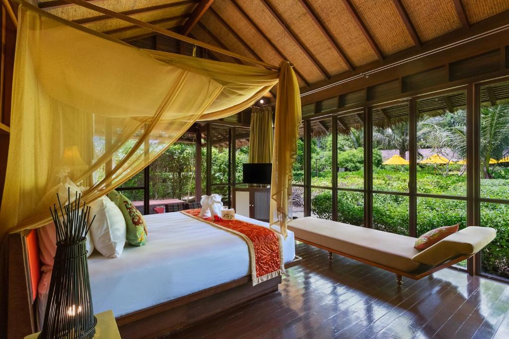 Двухместный (Двухместный люкс с садом) курортного отеля Zeavola Resort, Пхи-Пхи