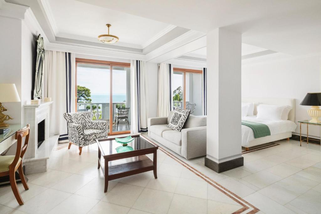Сьюит (Люкс с 2 спальнями) курортного отеля Danai Beach Resort & Villas, Никити