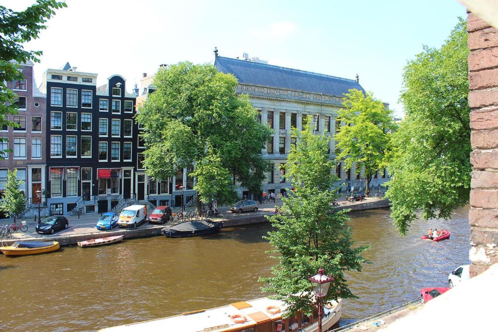 Студио (Апартаменты-студио с видом на канал (для 2 гостей)), Amsterdam Jewel Canal Apartments