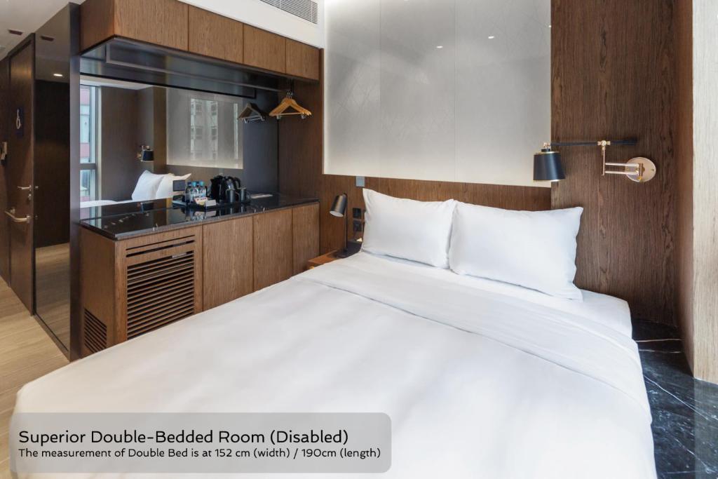Двухместный (Улучшенный двухместный номер с 1 кроватью - Подходит для гостей с ограниченными физическими возможностями) отеля The OTTO Hotel, Гонконг (город)