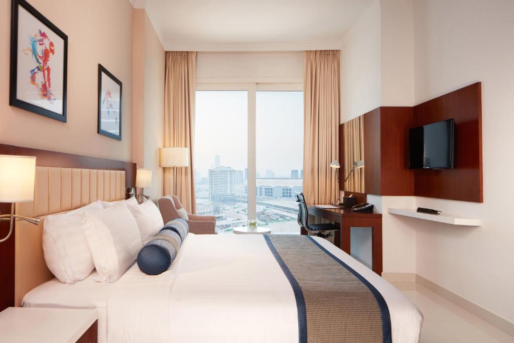 Апартаменты (Люкс с 2 спальнями) апарт-отеля Auris Fakhruddin Hotel Apartments, Дубай