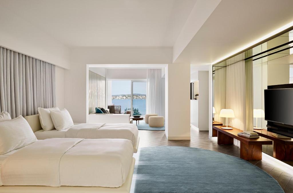 Двухместный (Люкс Ультра с видом на море) курортного отеля Nikki Beach Resort & Spa, Порто-Хели