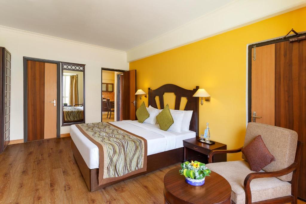Апартаменты (Апартаменты с 2 спальнями) курортного отеля Aloha On The Ganges, Ришикеш