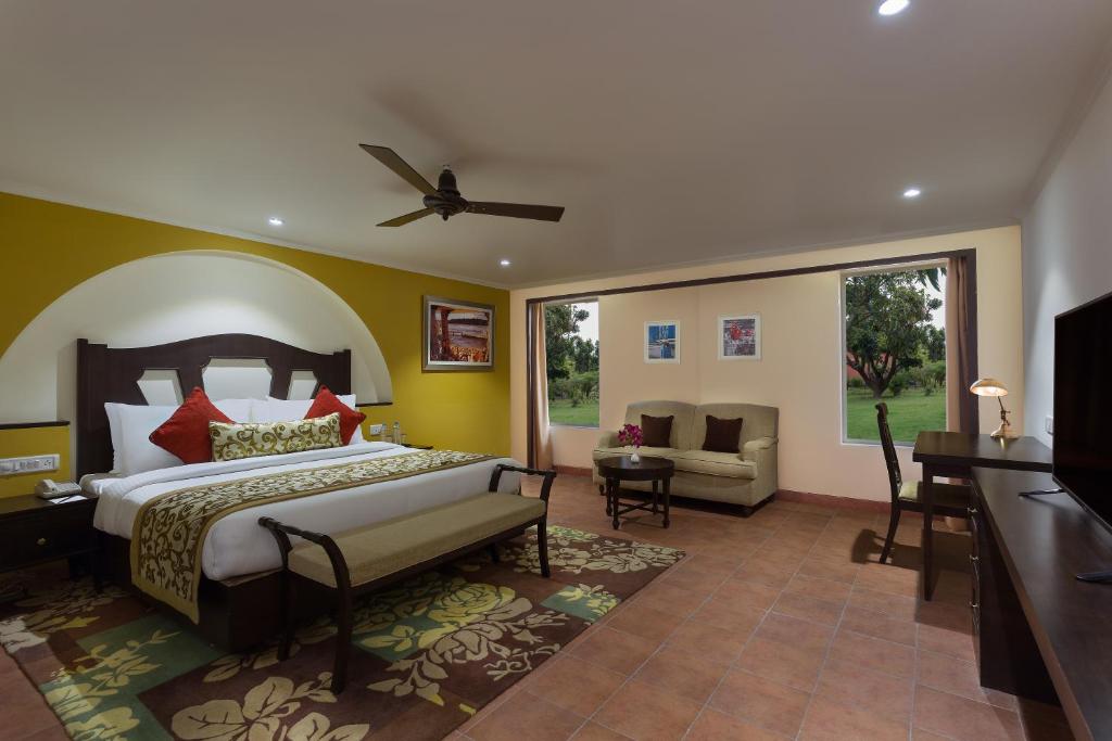 Двухместный (Двухместный номер Делюкс с 1 кроватью) курортного отеля Aloha On The Ganges, Ришикеш
