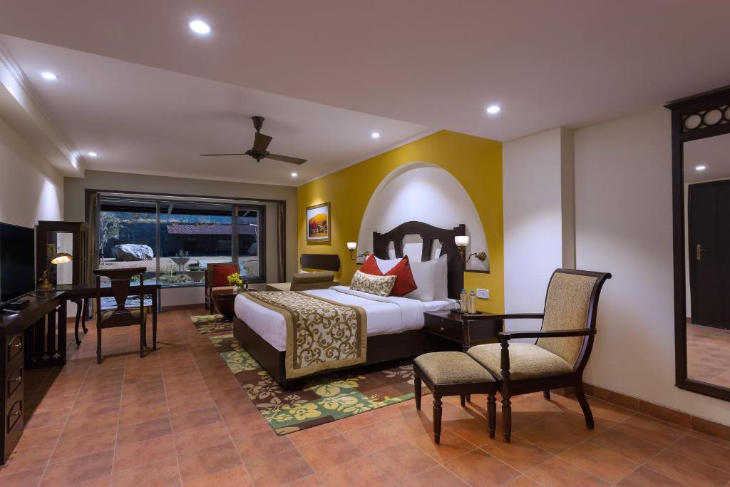 Двухместный (Улучшенный двухместный номер с 1 кроватью - С видом на сад) курортного отеля Aloha On The Ganges, Ришикеш
