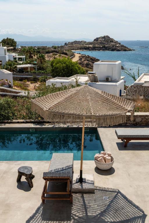 Сьюит (Люкс «Премиум» с видом на море и гидромассажной ванной на открытом воздухе) отеля Trinity Mykonos - Boutique Beachfront Hotel, Платис Ялос, Эгейские острова