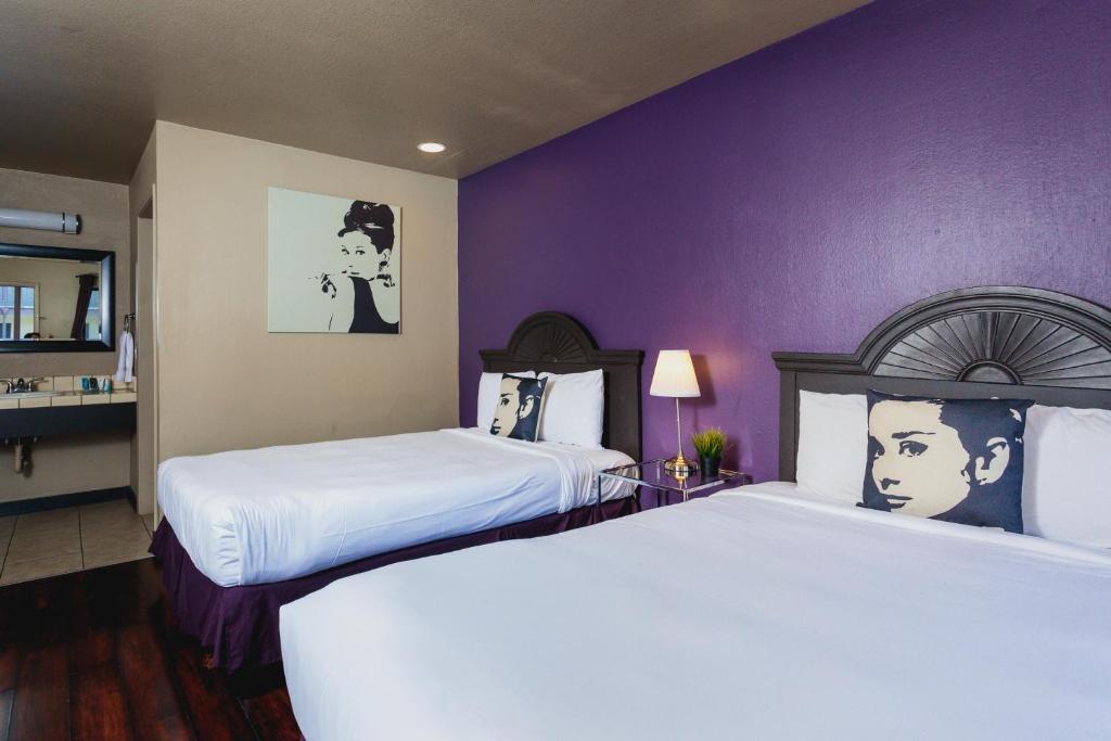 Четырехместный (Номер Делюкс с 2 кроватями размера «queen-size») мотеля Alura Inn, Сан-Хосе