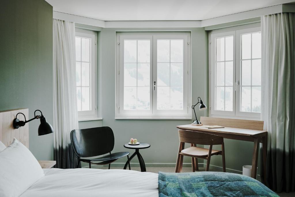 Двухместный (Двухместный номер Делюкс с 1 кроватью и панорамным видом) отеля The Cambrian, Адельбоден