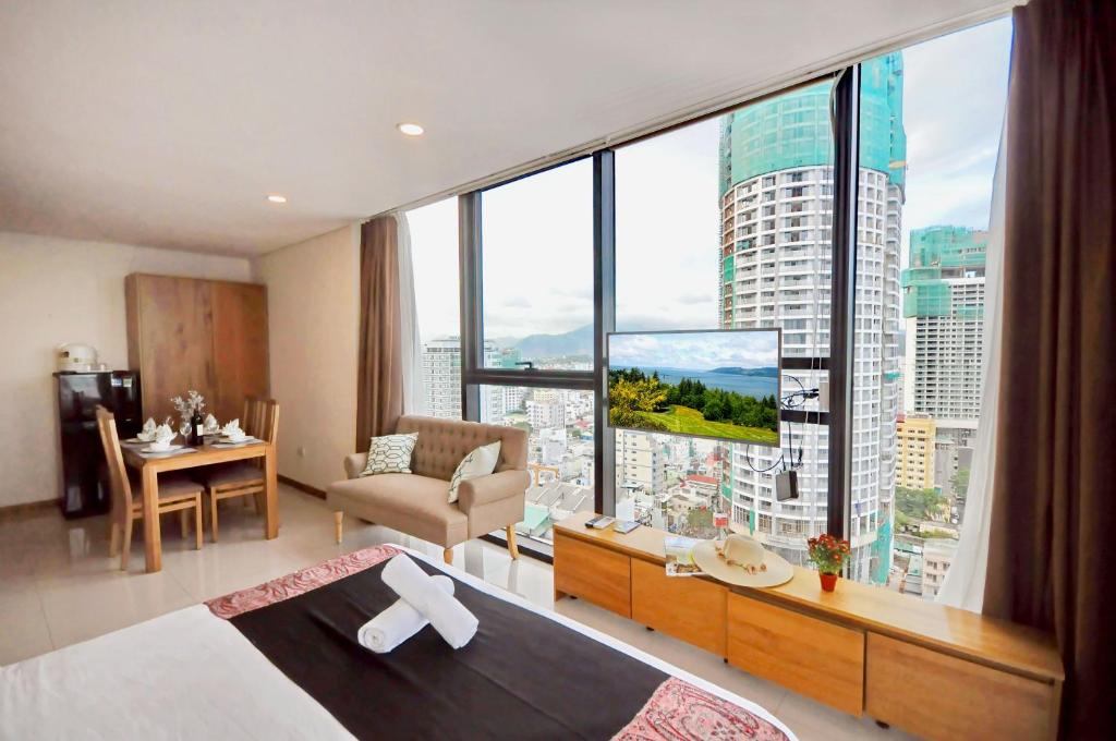 Сьюит (Смежные апартаменты с балконом с видом на море), Holi Beach Hotel & Apartments