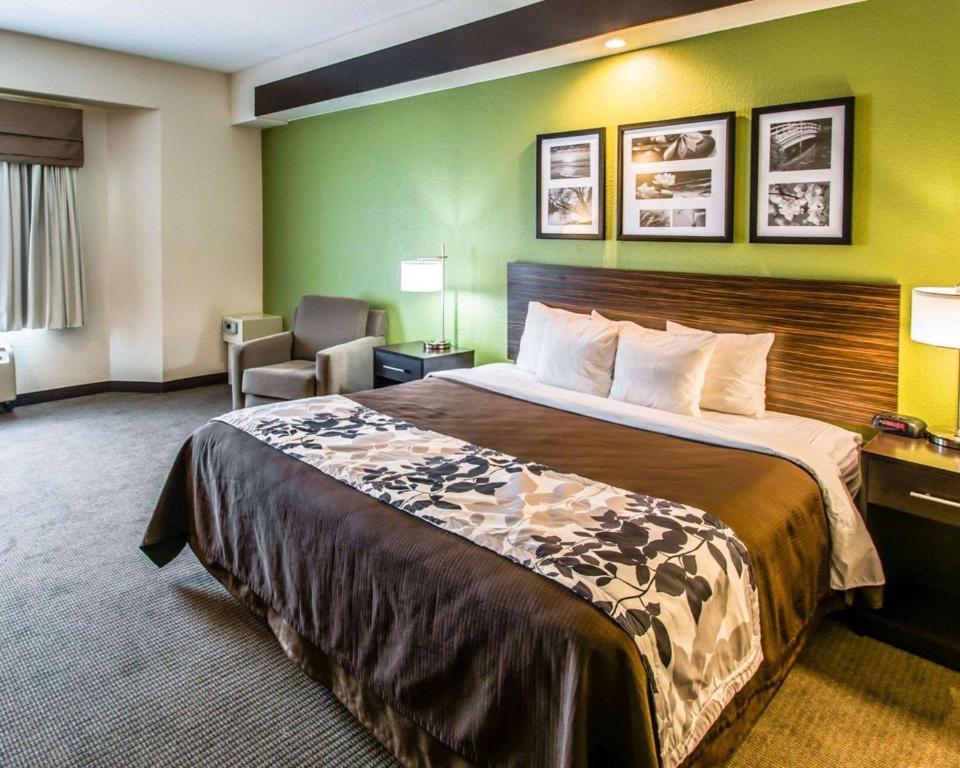 Сьюит (Люкс с кроватью размера «king-size»), Sleep Inn & Suites Orlando Airport