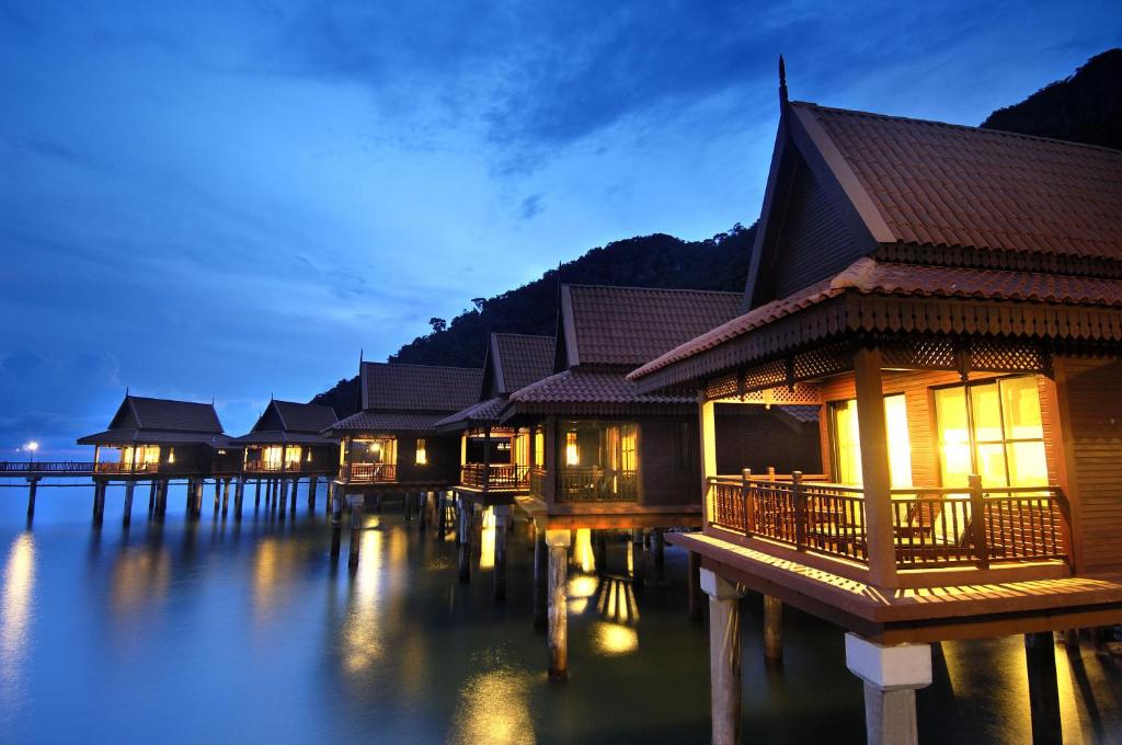 Двухместный (Шале Premier на воде), Berjaya Langkawi Resort