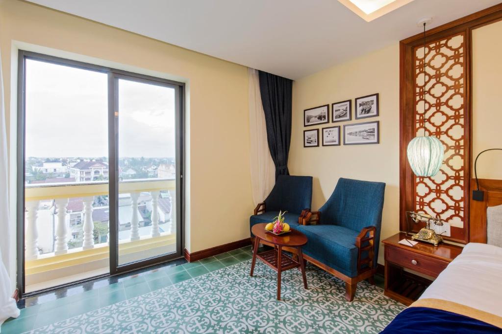 Двухместный (Двухместный номер Делюкс с 1 кроватью и видом на город) отеля Le Pavillon Hoi An Boutique Hotel & Spa, Хойан
