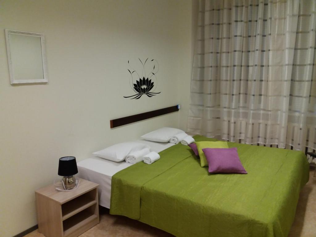 Двухместный (Двухместный номер с 1 кроватью или 2 отдельными кроватями, общая ванная комната) хостела EHE Hostel, Таллин