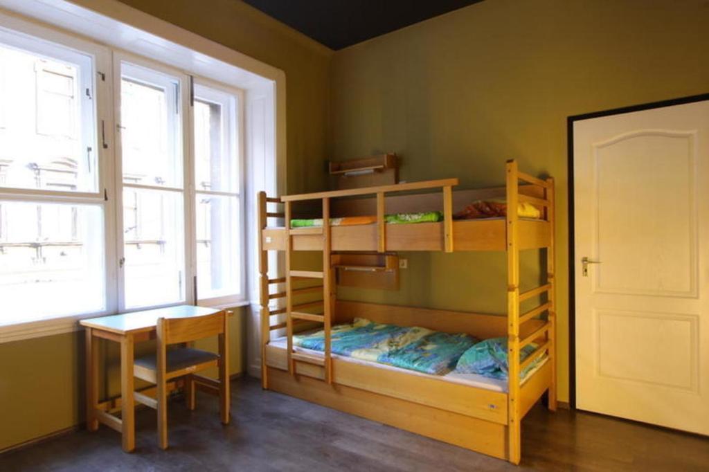 Номер (Кровать в общем 6-местном номере для женщин) хостела Treestyle Hostel, Будапешт