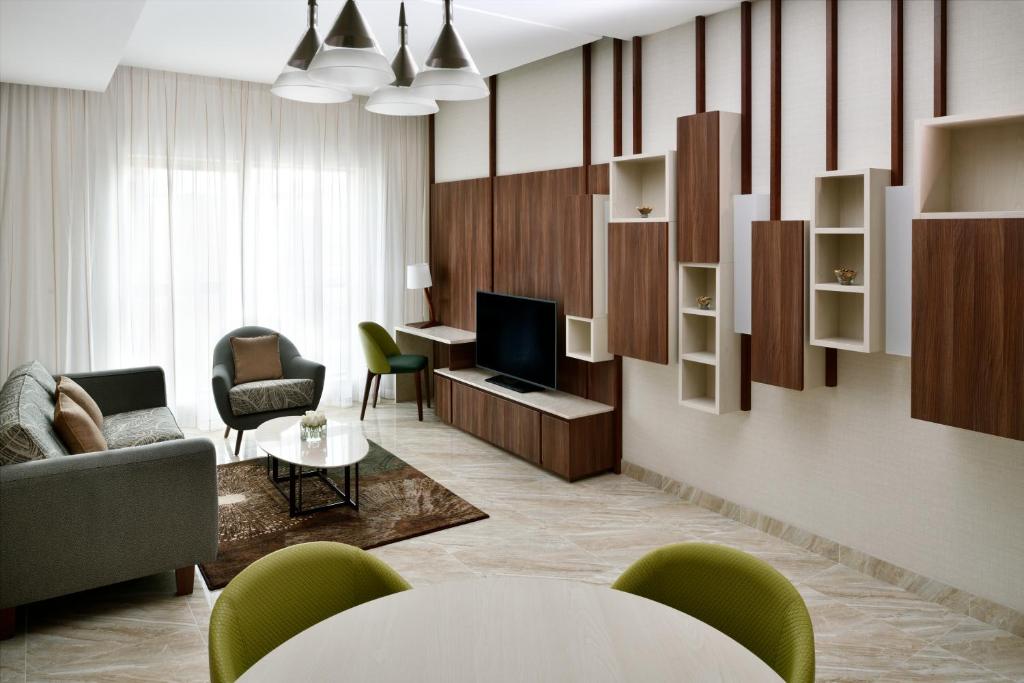 Апартаменты (Апартаменты с 2 спальнями) апарт-отеля Mövenpick Hotel Apartments Downtown Dubai, Дубай