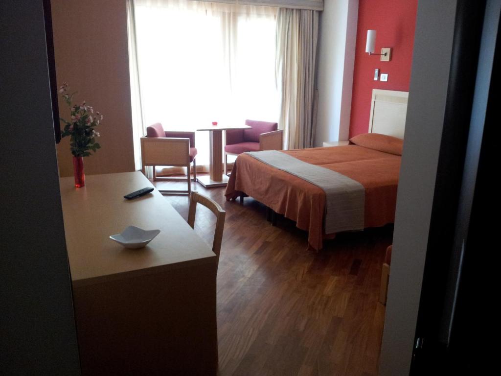 Двухместный (Двухместный номер с 1 кроватью или 2 отдельными кроватями) отеля Catania Crossing B&B - Rooms & Comforts, Катания