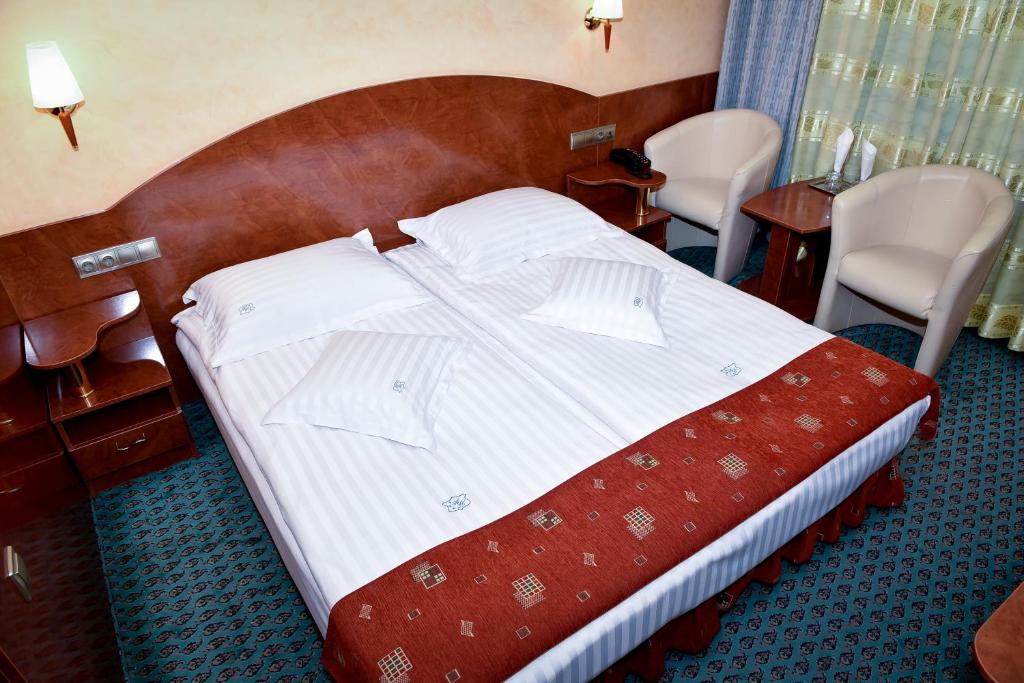 Одноместный (Стандартный одноместный номер) отеля Hotel Carpati, Бая-Маре