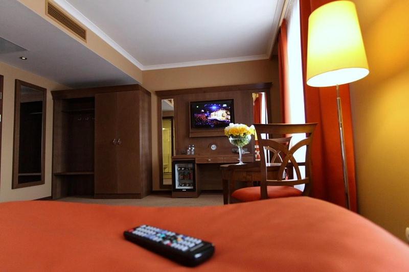 Двухместный (Номер с кроватью размера «king-size») отеля BEST WESTERN Grand Hotel, Кельце