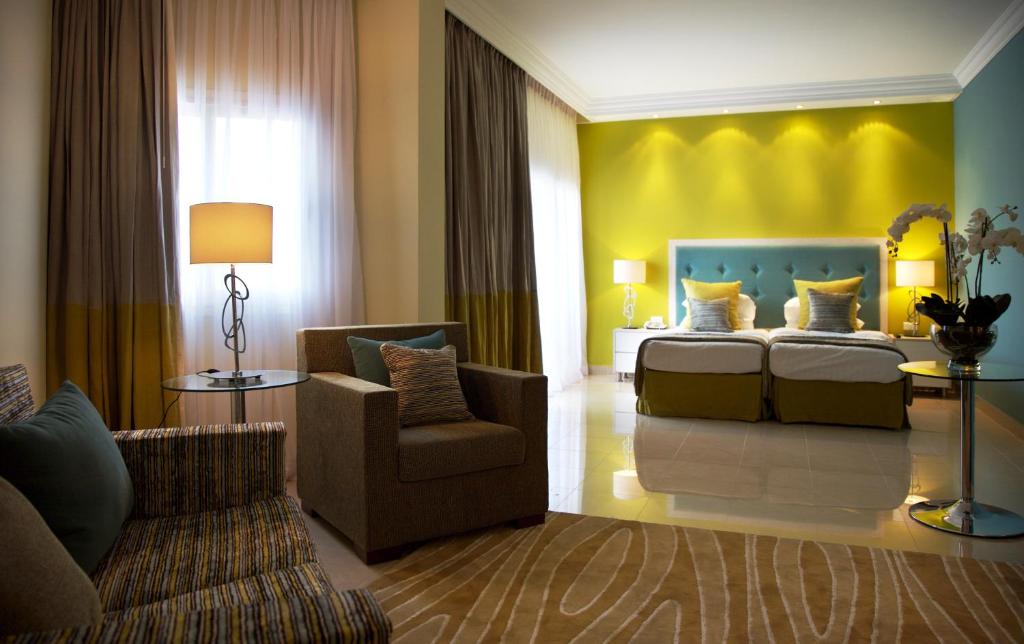 Двухместный (Улучшенный двухместный номер с 1 кроватью или 2 отдельными кроватями и террасой) отеля Taba Sands Hotel & Casino, Таба