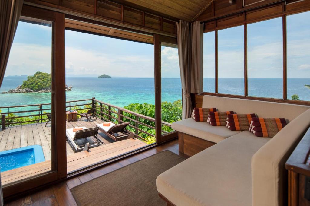 Вилла (Вилла Гранд-Делюкс с видом на бассейн), Serendipity Beach Resort Koh Lipe