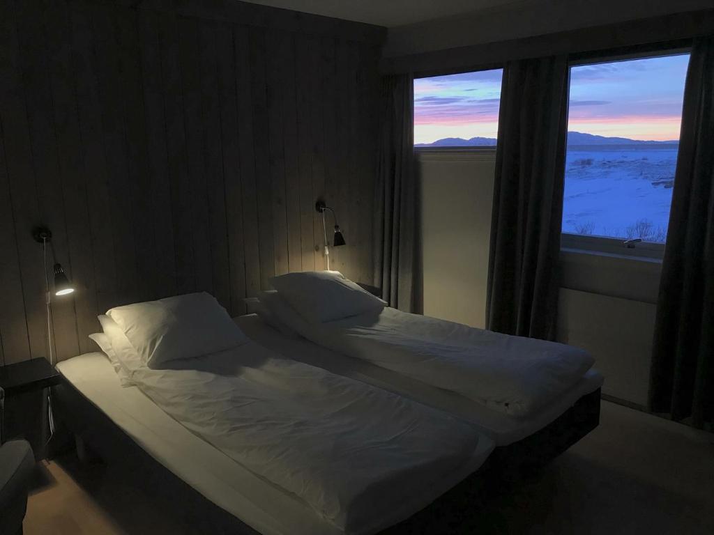 Двухместный (Улучшенный двухместный номер с 1 кроватью) отеля Vadsø Fjordhotell, Хоннингсвог