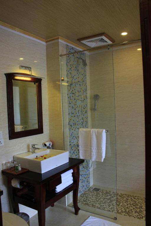 Двухместный (Двухместный номер Делюкс с 1 кроватью или 2 отдельными кроватями, вид на сад) курортного отеля Ca Ty Muine Resort, Фантхьет