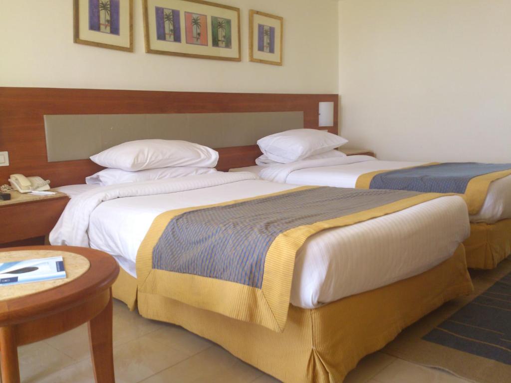 Двухместный (Специальное предложение - Стандартный двухместный номер с 1 кроватью и видом на сад - Только для граждан и резидентов Египта) курортного отеля Helnan Marina Sharm Hotel, Шарм-эль-Шейх