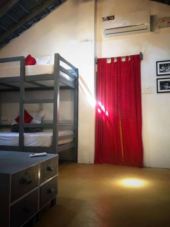 Номер (Кровать в общем номере для мужчин и женщин с 10 кроватями), Craft Hostels