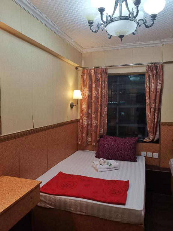 Двухместный (Двухместный номер Делюкс с 1 кроватью), Pay-less Guest House (7/F A2)