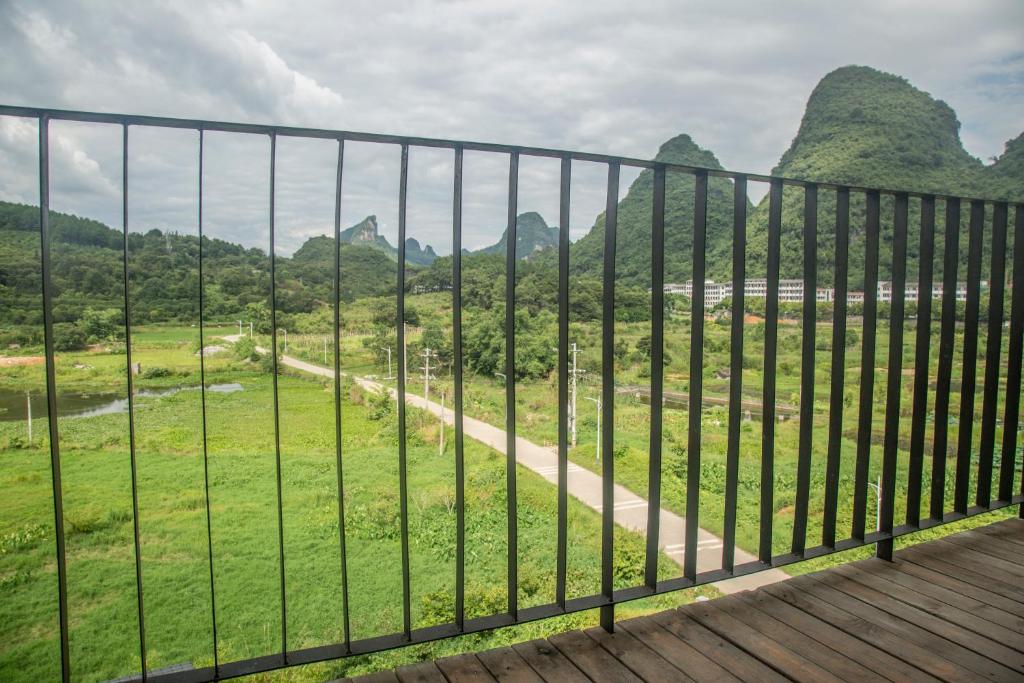 Двухместный (Двухместный номер с 1 кроватью и видом на горы), Mountain Stream Inn Yangshuo