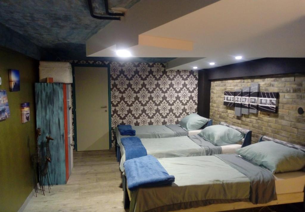 Номер (Кровать в общем номере для женщин с 4 кроватями) хостела NapPARK Hostel, Белград